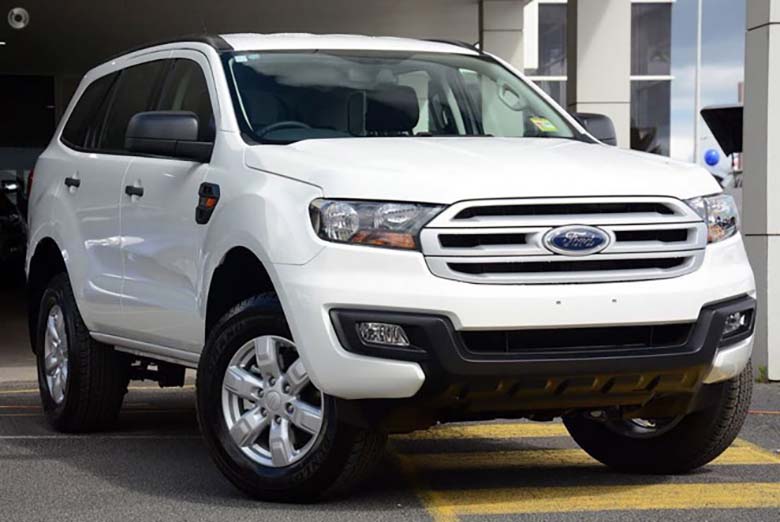 Ford Everest 2018 cũ: Mua bán xe Everest 2018 cũ giá rẻ - 3