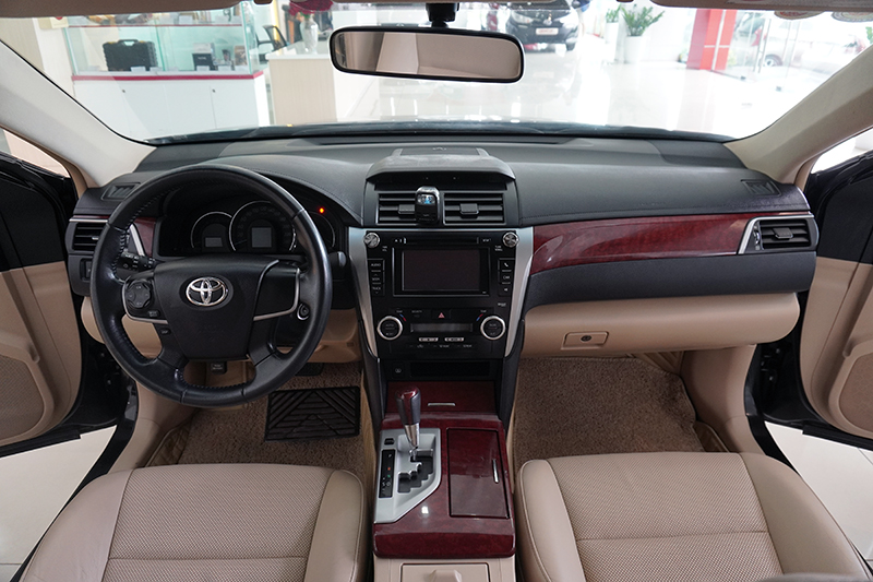 Toyota Camry G 2.5AT 2013 - 11