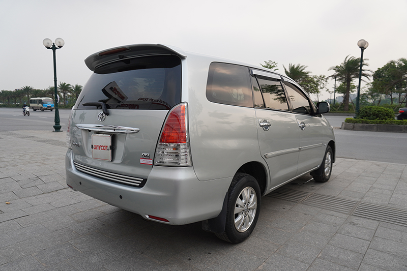 Toyota Innova V 2.0AT 2008 - 6