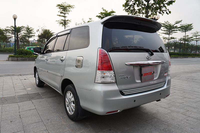 Toyota Innova V 2.0AT 2008 - 8