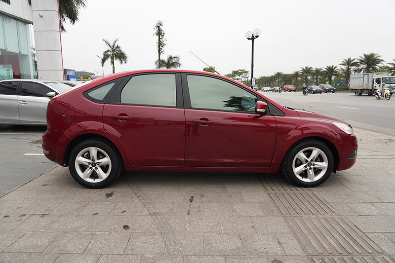 Ford Focus 1.8AT 2011 - 4