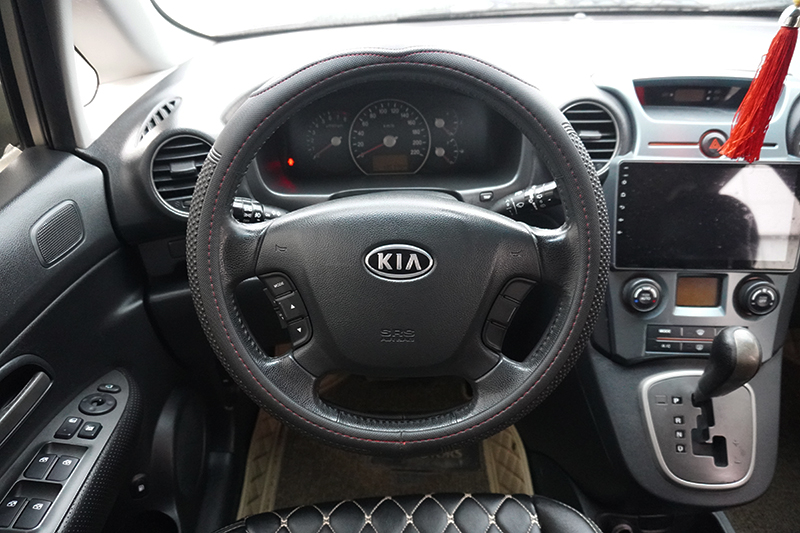 Kia Carens 2.0AT 2009 - 11