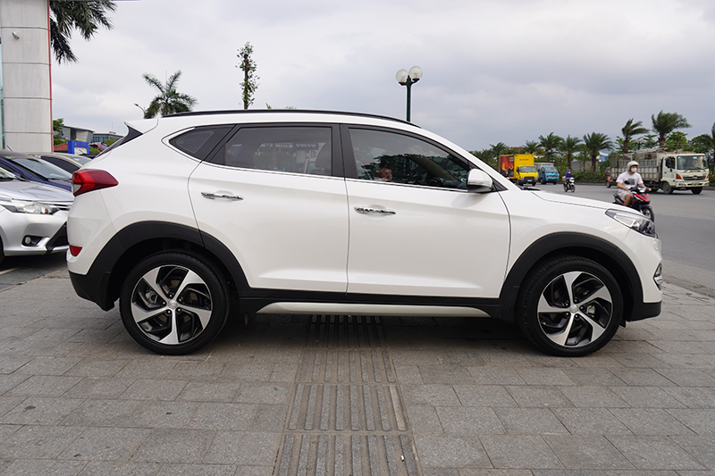 Hyundai Tucson 1.6TGD-i 2018 Đặc Biệt - 4