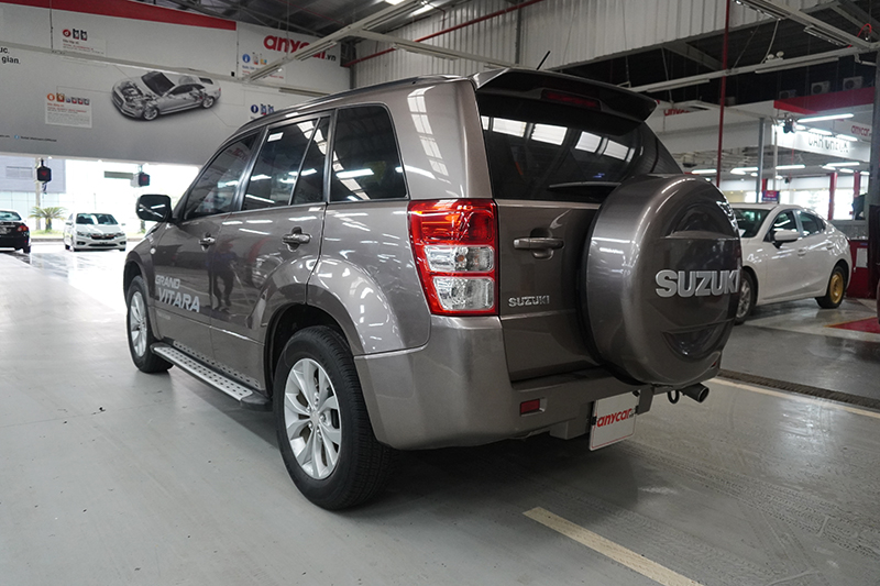 Suzuki Grand Vitara 4*4 2.0AT 2015 - 8