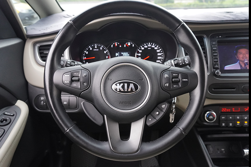 Kia Rondo GAT 2.0AT 2019 - 12