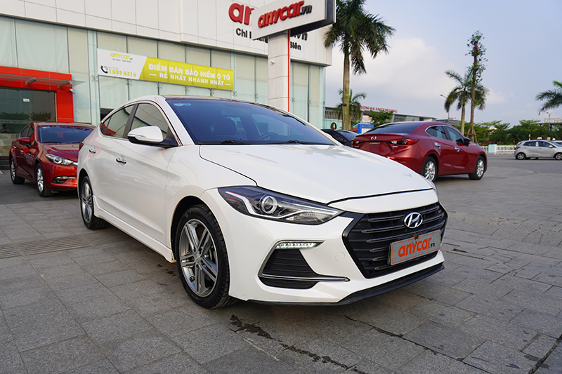 Đánh giá Hyundai Elantra 2019 thế hệ mới về nội ngoại thất kèm giá bán   MuasamXecom