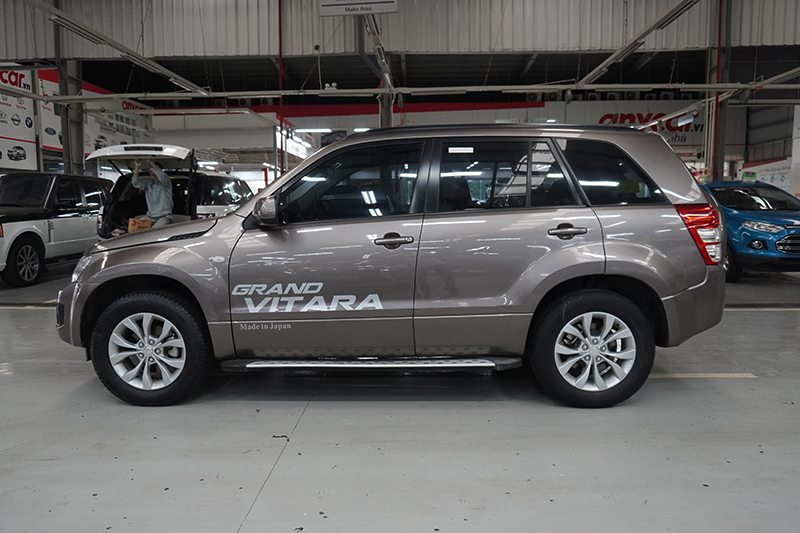 Suzuki Grand Vitara 4*4 2.0AT 2015 - 5