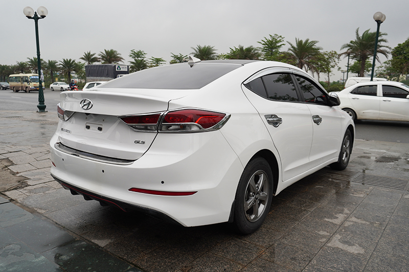 Hyundai Elantra 1.6MT 2018 - 6