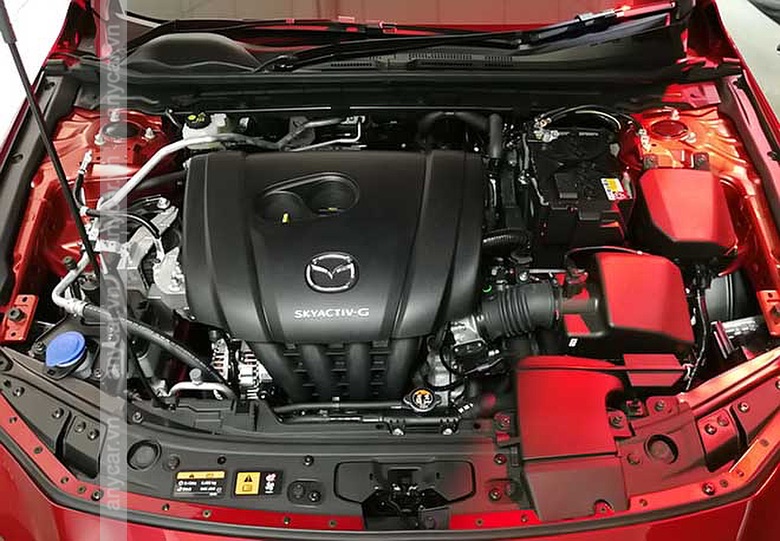 Mazda 3 Sport 2021 có hai động cơ tùy chọn