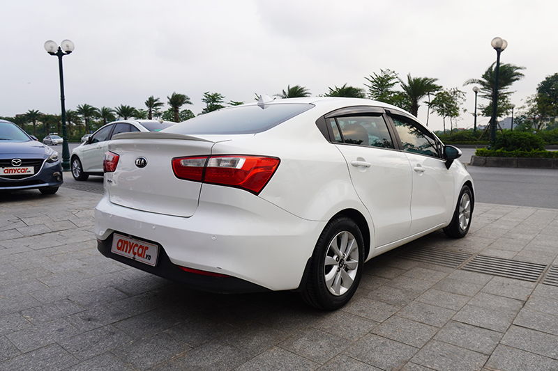 Kia Rio 1.4AT 2016 - 6