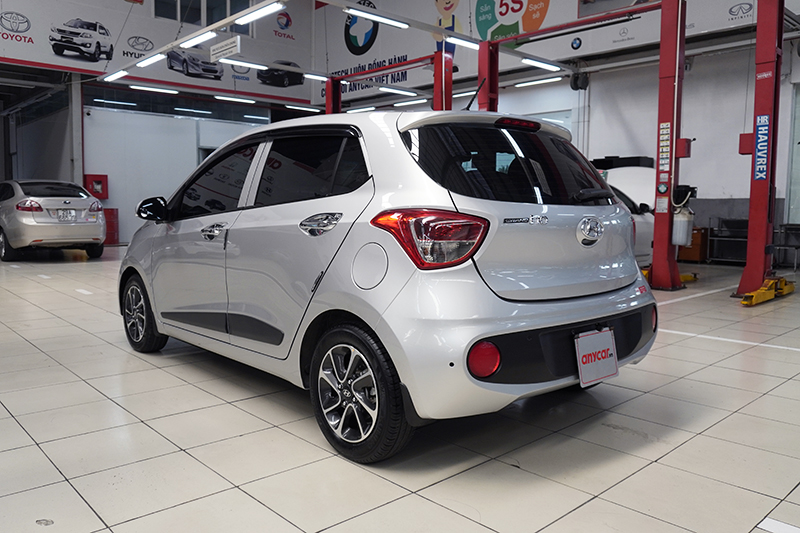 Hyundai i10 Hatchback 1.2AT 2020 - 8