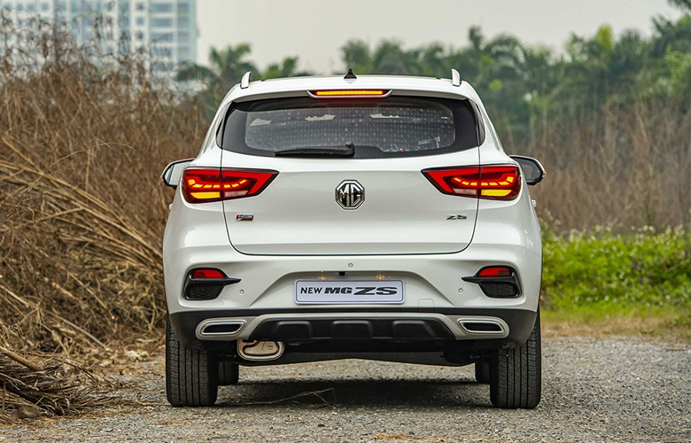 Đuôi xe MG ZS 2021 hiện đại, thể thao