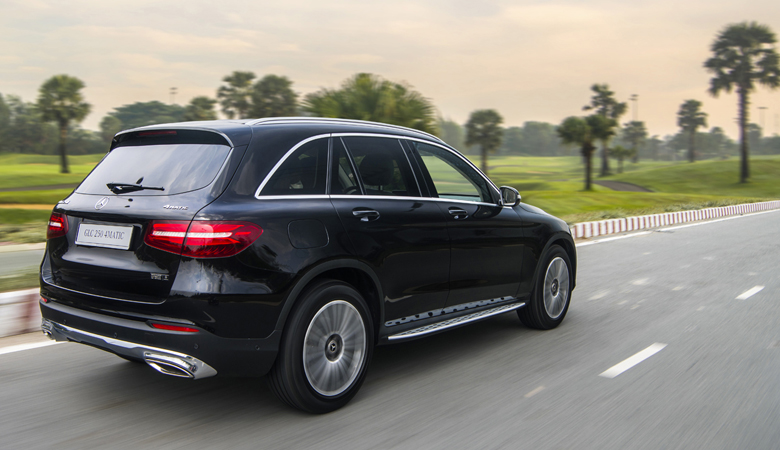 Mercedes GLC 300 Coupe  1 chiếc xe gầm cao  lái đầm tay