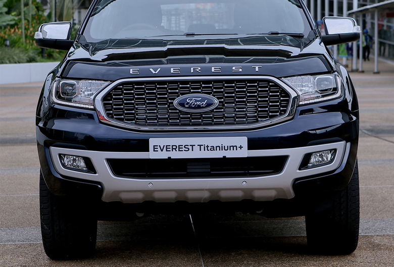 Đầu xe Ford Everest 