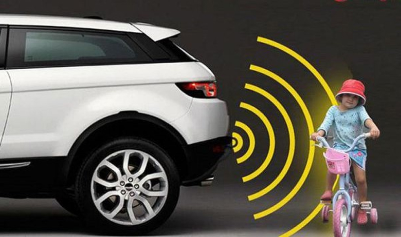 Có nên lắp camera lùi không? Bảng giá camera lùi mới nhất 2022 | anycar.vn