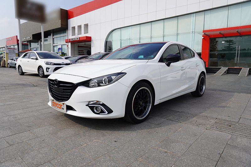 Mazda 3 HB 1.5AT 2016 - 3