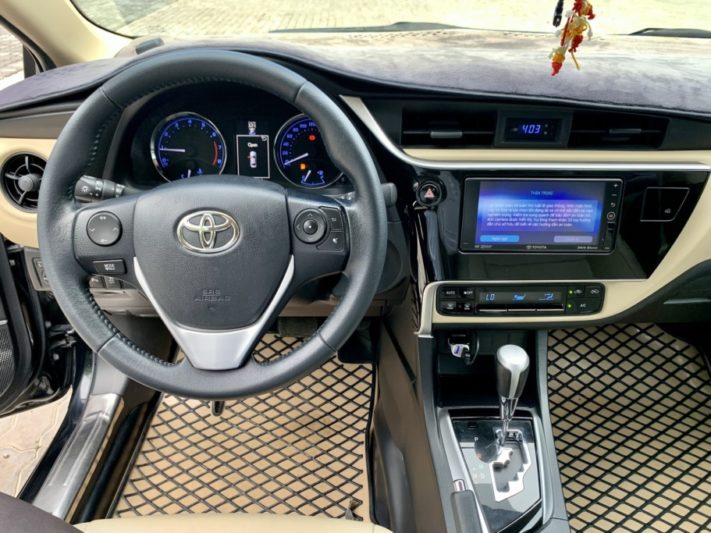 Toyota Altis 1.8AT 2018 - 11