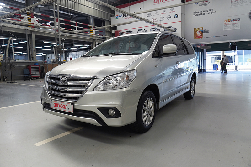 Toyota Innova G 2.0AT 2014 - 3