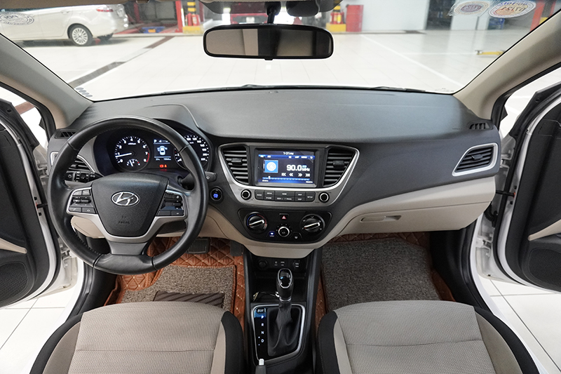 Hyundai Accent Tiêu chuẩn 1.4AT 2018 - 10