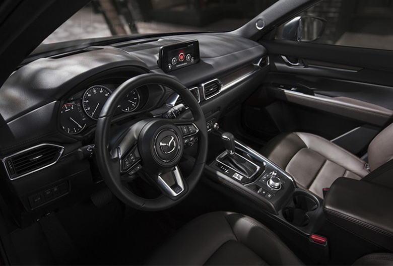 Bảng taplo của Mazda CX-5 Luxury