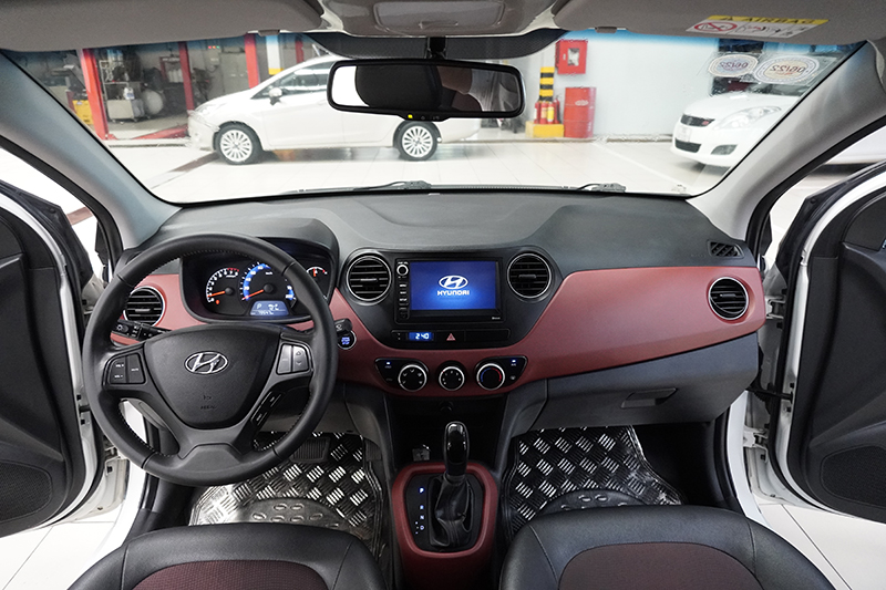 Hyundai i10 Sedan 1.2AT 2016 - 10