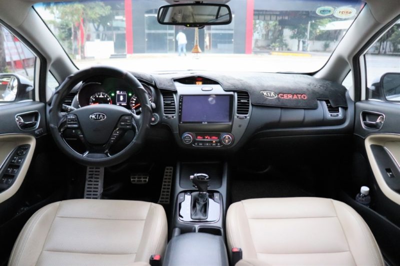 Kia Cerato 2.0AT 2017 - 10