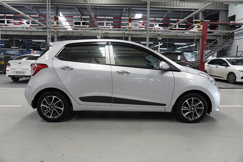 Hyundai i10 Hatchback 1.2AT 2018 - 4