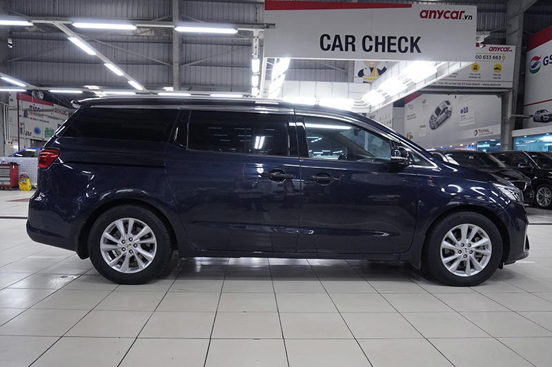 Kia Sedona DATH 2.2AT 2020 - 4