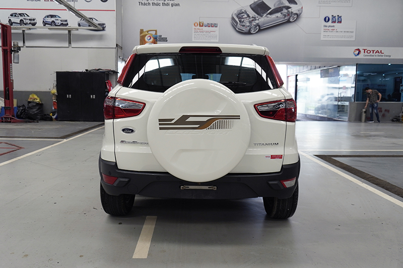 Ford EcoSport Titanium 1.5AT 2015 - 7