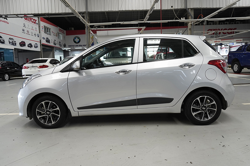 Hyundai i10 Hatchback 1.2AT 2018 - 5