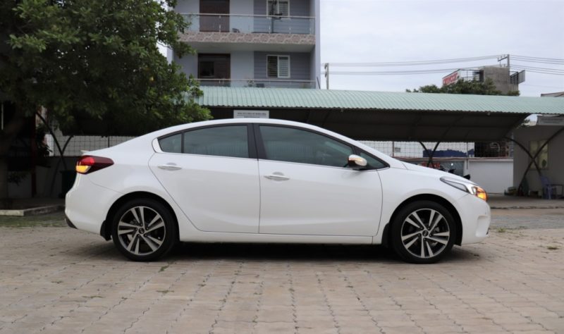 Kia Cerato 2.0AT 2017 - 4