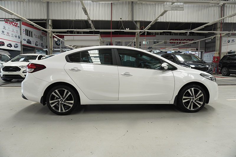 Kia Cerato 1.6MT 2018 - 4