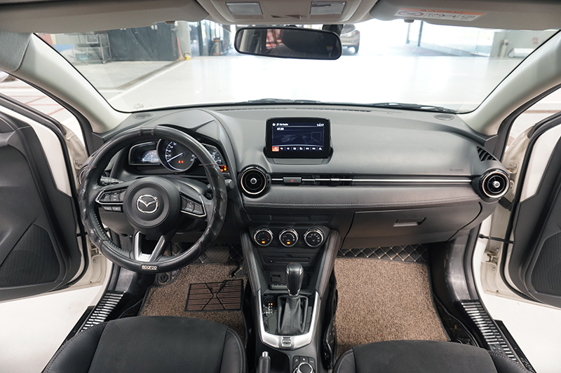 Mazda 2 Sedan 1.5AT 2019 - 11