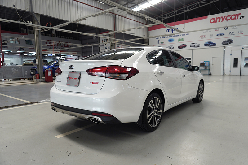 Kia Cerato 1.6MT 2018 - 6