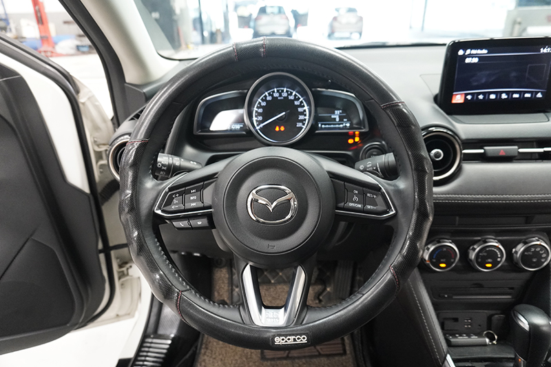 Mazda 2 Sedan 1.5AT 2019 - 12