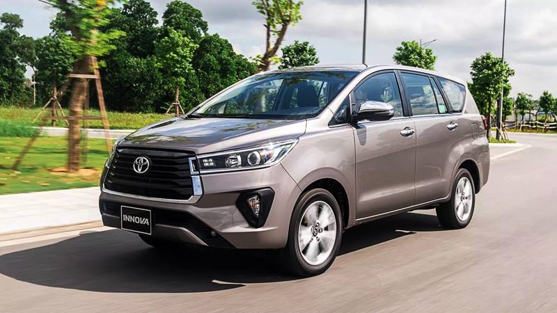 Thông số kỹ thuật Toyota Innova: Kích thước, Động Cơ & An Toàn - 2