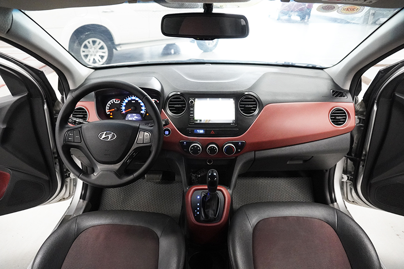 Hyundai i10 Sedan 1.2AT 2018 - 13