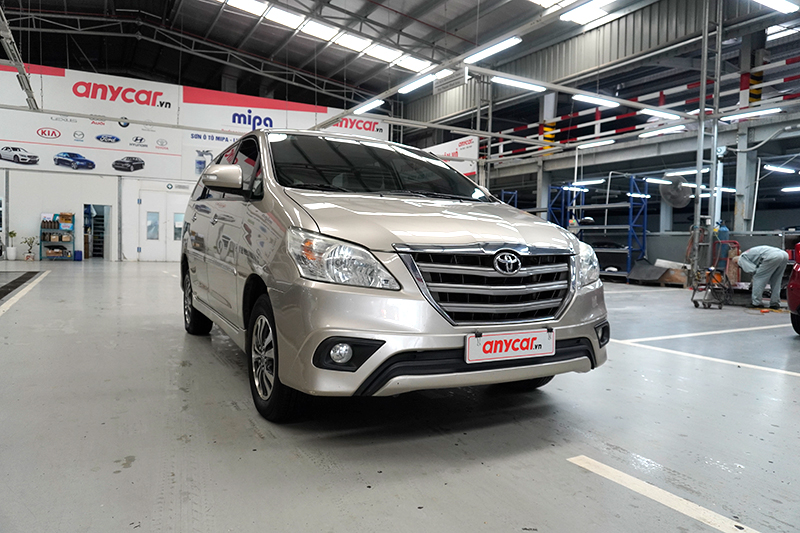 Toyota Innova 2.0AT 2016 - 1