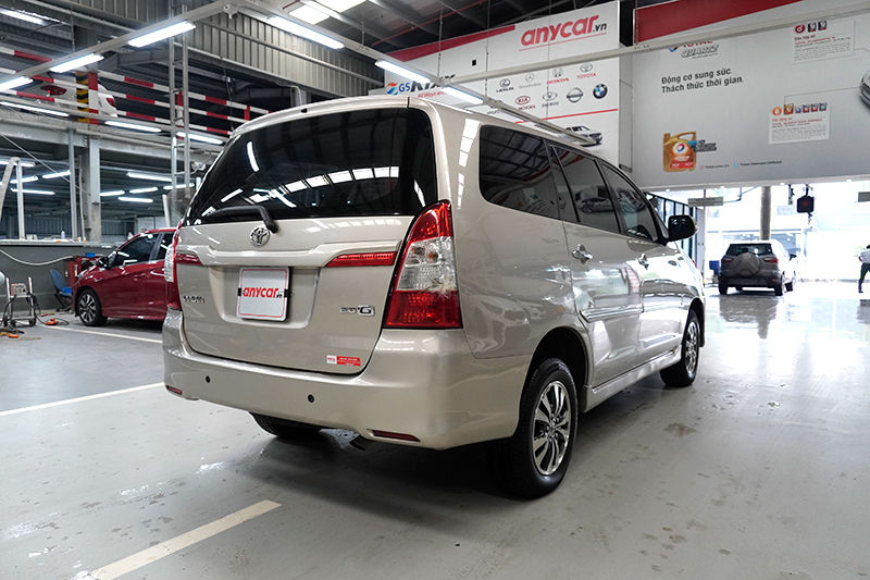 Toyota Innova 2.0AT 2016 - 6