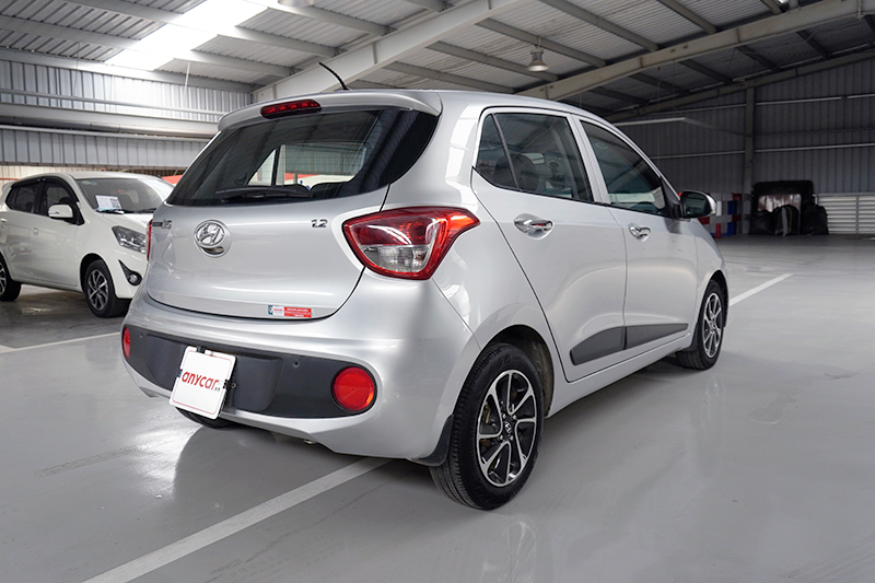 Hyundai i10 Hatchback 1.2AT 2018 - 5