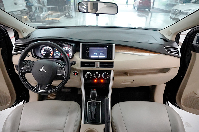 Mitsubishi Xpander 1.5AT 2019 - 12