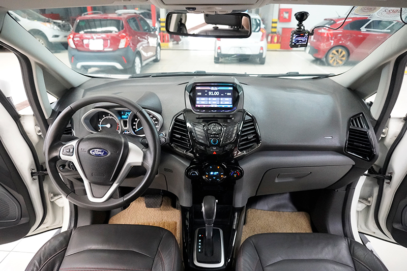 Ford EcoSport Titanium 1.5AT 2016 - 12