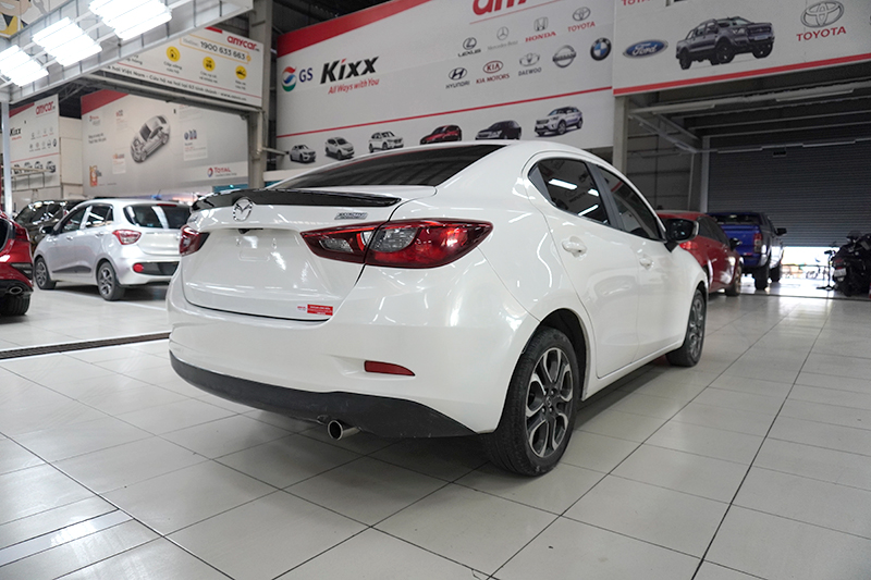 Mazda 2 Sedan 1.5AT 2017 - 6