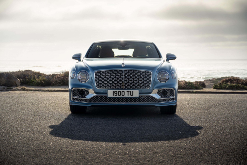 Bentley-Flying-Spur-Mulliner-2022-2