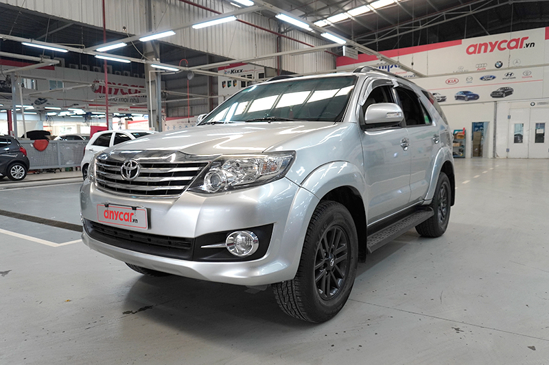 Toyota Fortuner V 4x2 2.7AT 2015 - 3