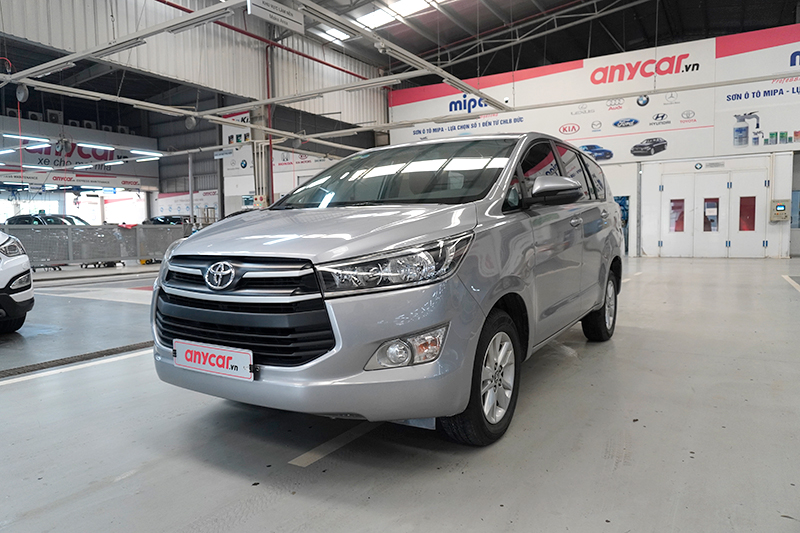 Toyota Innova E 2.0MT 2017 - 3