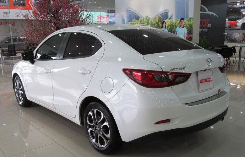 Chiều Dài x Rộng x Cao của Mazda 2 2016 lần lượt là 4.320 x 1.695 x 1.470