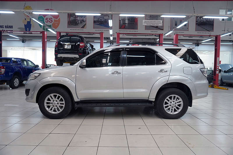 Toyota Fortuner 2.5MT 2014 - 5