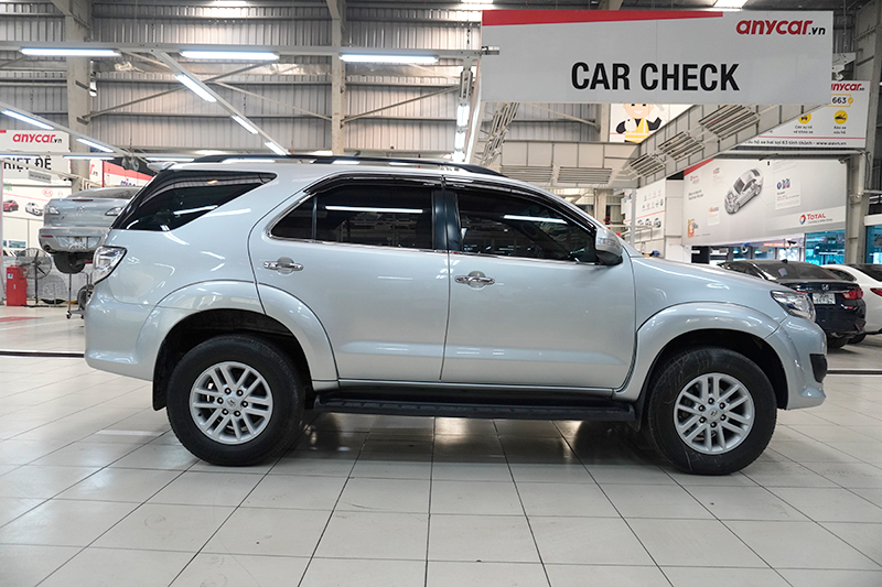 Toyota Fortuner 2.5MT 2014 - 4