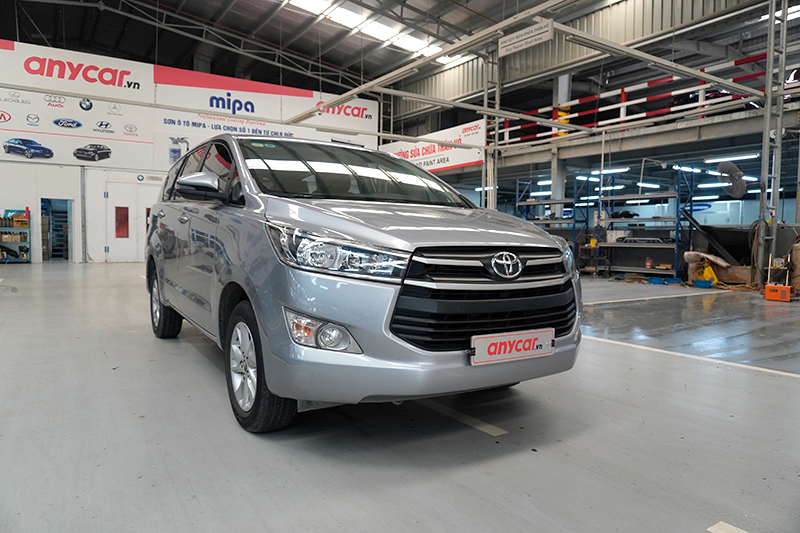 Toyota Innova E 2.0MT 2017 - 1